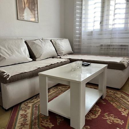 Ćuprija Day & Night Apartment מראה חיצוני תמונה