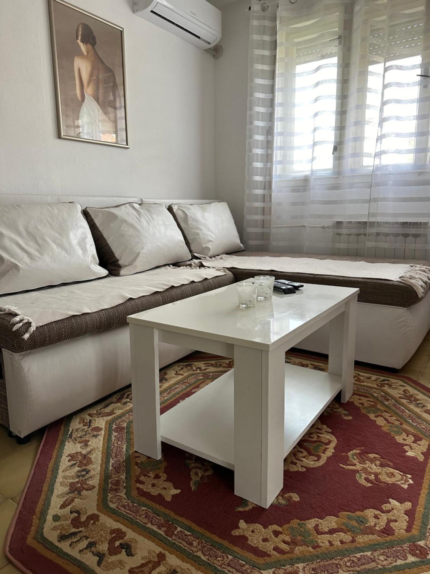 Ćuprija Day & Night Apartment מראה חיצוני תמונה